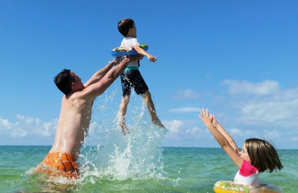 Clever Local Tricks to Use When You Go to the Beach - Sandpiper ...